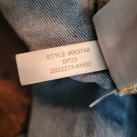 J Crew Jeans Size 35 Mid Rise Flare Crop Medium Light Wash Denim Western - Picture 6 of 11